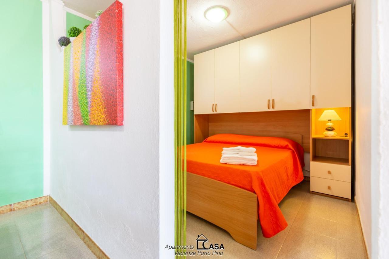 Apartments Casa Vacanze Porto Pino Exteriör bild