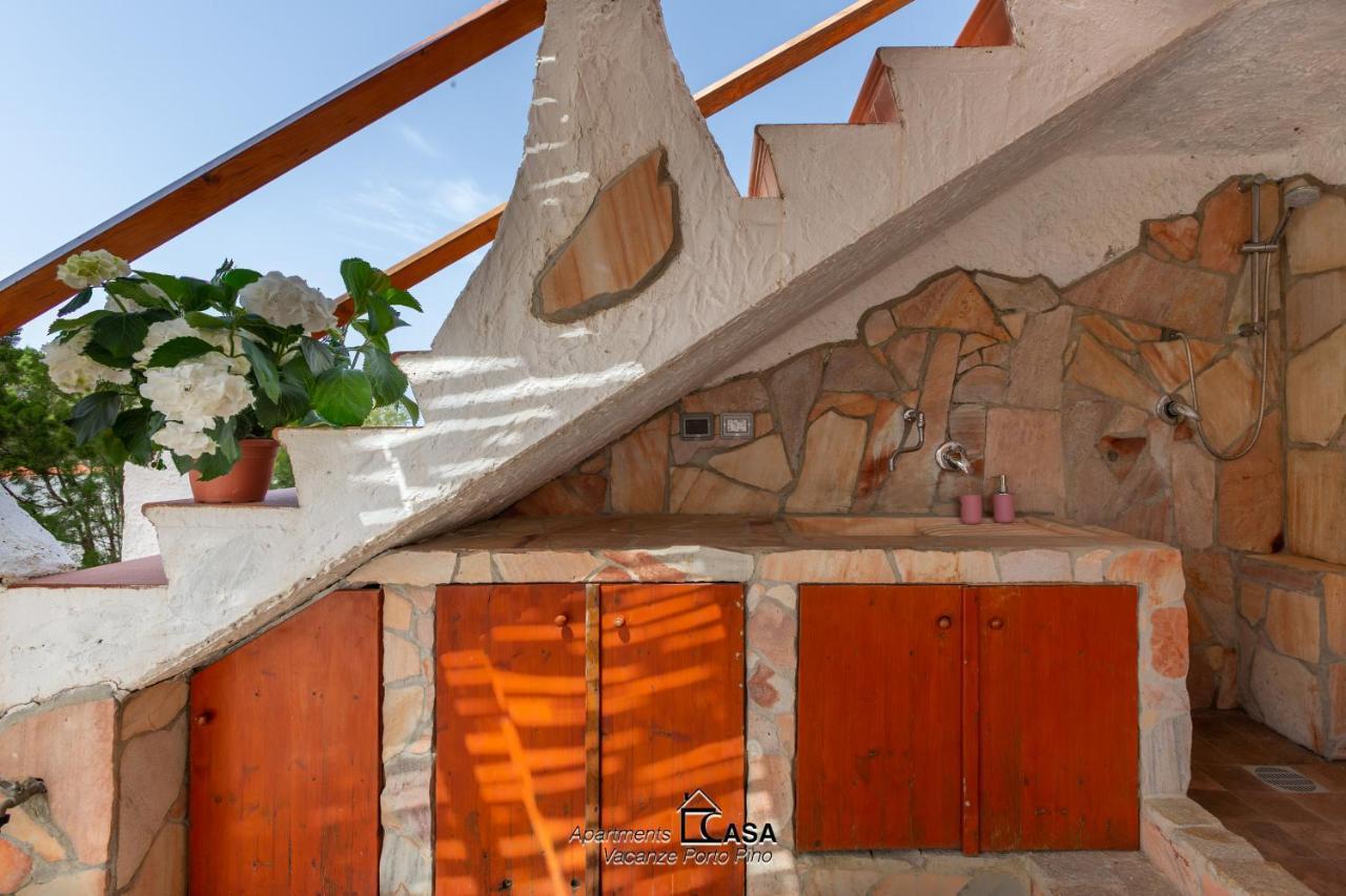 Apartments Casa Vacanze Porto Pino Exteriör bild